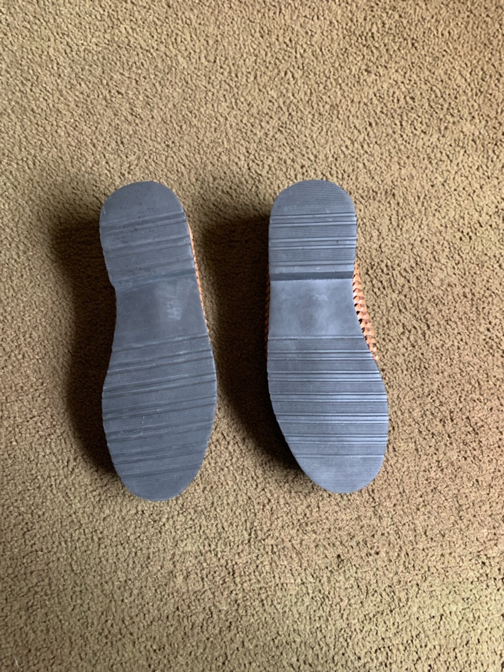 Stag Hill Size 9 Men’s Woven Slip-On Loafers in Tan - Picture 3 of 8